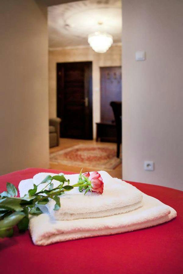 Bialy Kruk Hotel Starogard Gdanski Luaran gambar