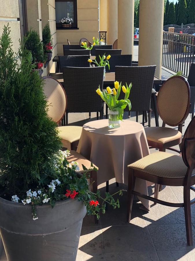 Bialy Kruk Hotel Starogard Gdanski Luaran gambar